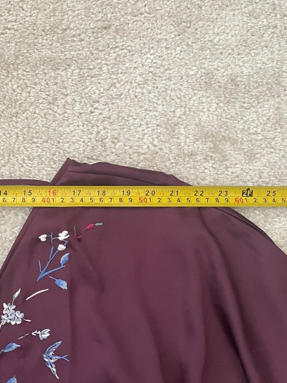 White House Black Market Embroidered Blouse Size M | Burgundy Floral Top - Picture 4 of 6